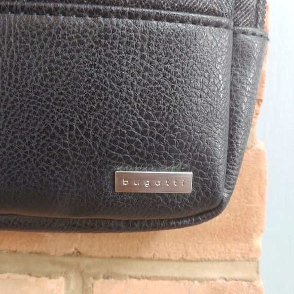 Bugatti laptop sleeve bag for 15.6 inch laptop/tablet in grey herringbone - Picture 4 of 5